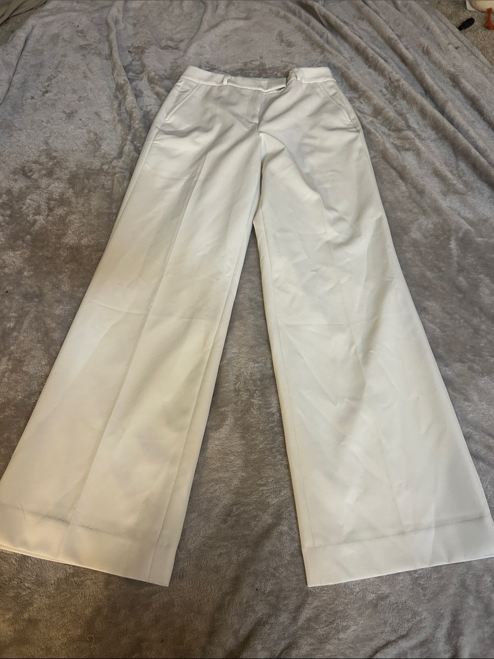 WHBM Luna wide leg white pants